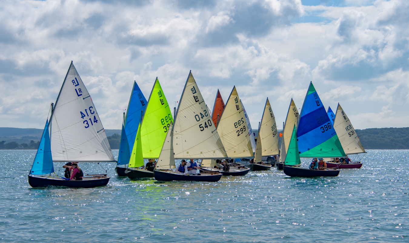 lymington river scow 4