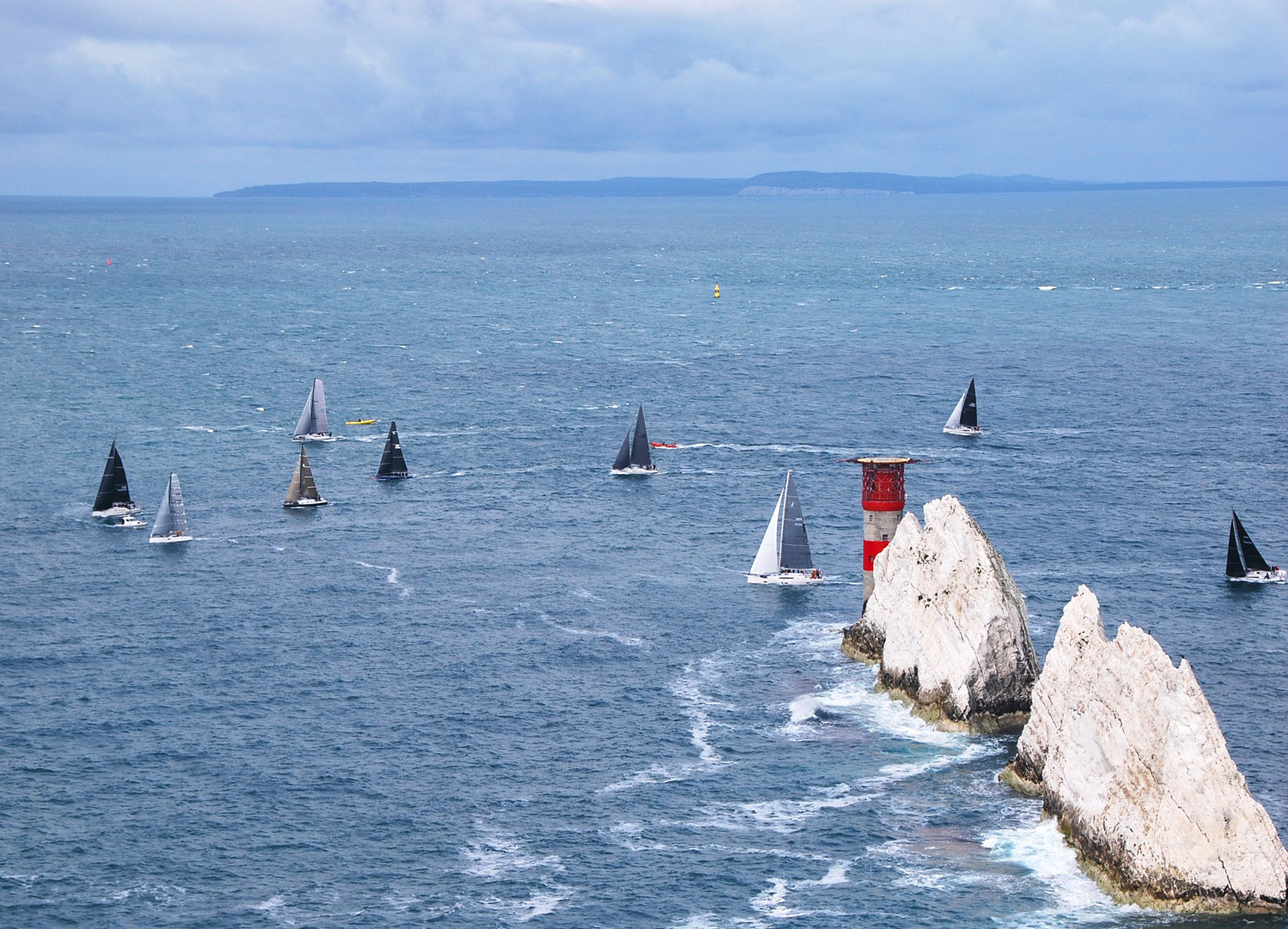 How to Sail the Round the Island Race - Sanders Sails